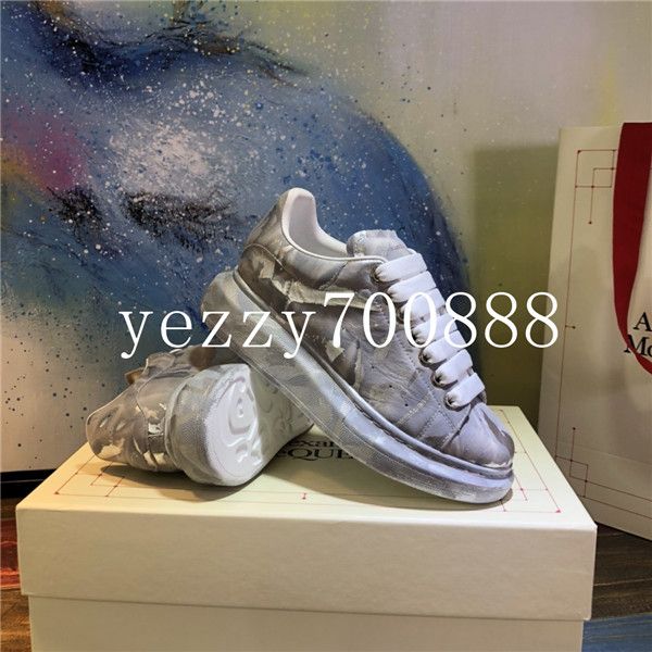 

summer 2020 new high-quality luxury men's casual shoes, sports shoes, outdoor riding and running fashion casual wild fdzhlzj a3, Black;red