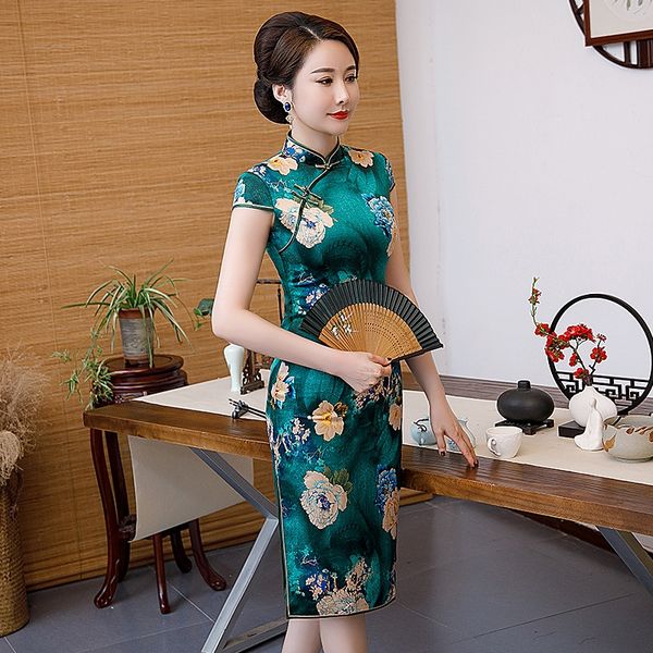 

20 летней женщины cheongsam модифицирована xiangyun пряжи тутового шелк платье в китайском стиле шоу cheongsam, Black