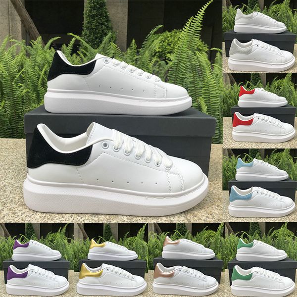 

classic casual shoes platform reflective triple black white velvet grey men women fashion sport sneakers quality