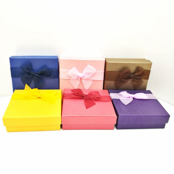 

36pcs случайные смешать серьги ожерелье комплект коробки комплект ювелирных изделий подарочная коробка 90х90 x30mm «мода, Pink;blue