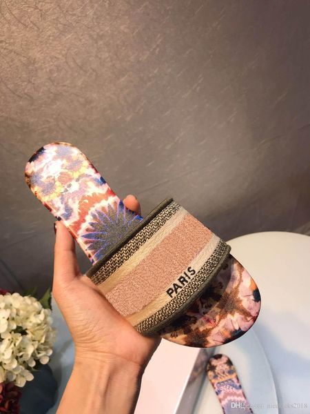 

paris luxury designer quite nice summer sandals beach slide slippers ladies flip flops loafers print leather solid color 36-46 with box, Black