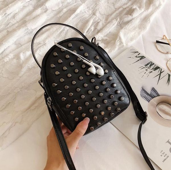 

designer women mini rivet bucket single shoulder bag luxury girl small crossbody bags fashion rivet handbag