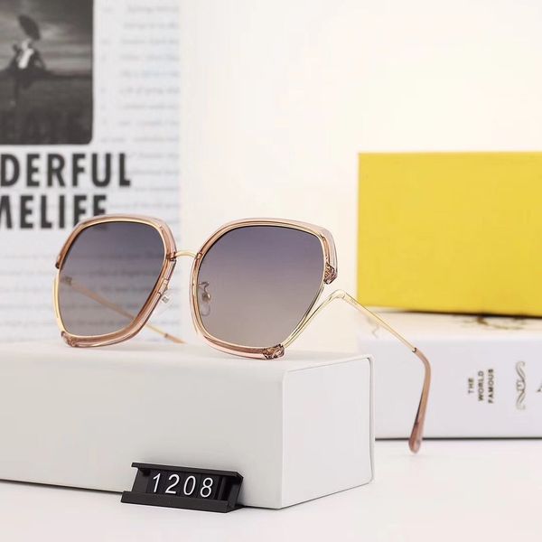 

brand polarizing sunglasses for ladies polaroid hd lens tr-90 frame light and comfortable fashion model 1208, White;black