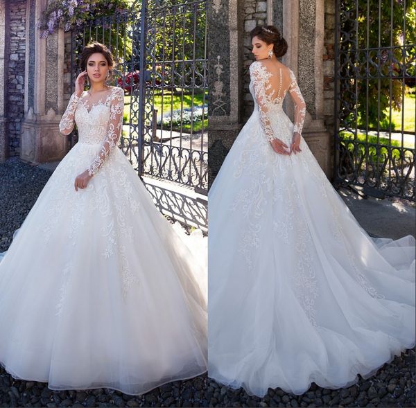 Abiti da sposa a maniche lunghe in pizzo a maniche lunghe modesti 2020 Tulle Applique in pizzo Corte dei treni Abiti da sposa da sposa con bottoni robe de mari￩e