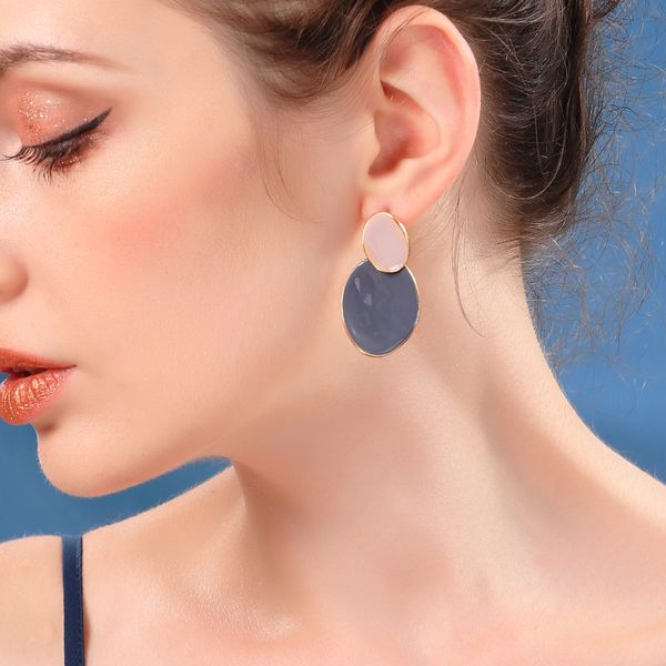 

retro han fan chao female morandi contrast color drip glaze geometric petal earrings texture irregular round earrings, Silver