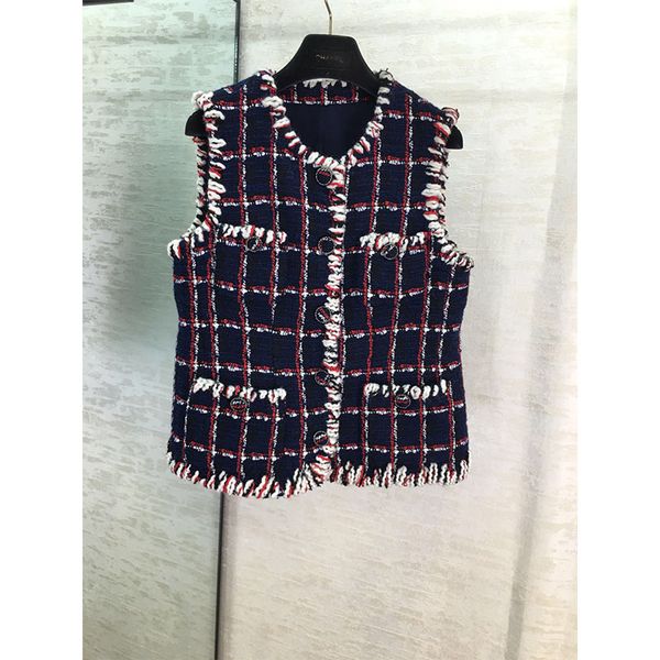 

autumn and winter new woven fabric fashion vest, Black;white