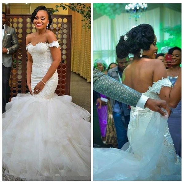 

с плеча кружева тонкий русалка свадебные платья тюль бисероплетение формальные свадебные платья 2019 sexy зашнуровать назад свадебные платья, White