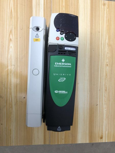 

100% tested work perfect for sp2403 es2403 strol techniques unidrive sp2403 11kw ac servodriver with the operation panel