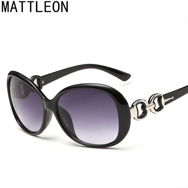 

2019 new fashion vintage big female sunglasses women brand designer feminine sun glasses women's pixel glasses, White;black