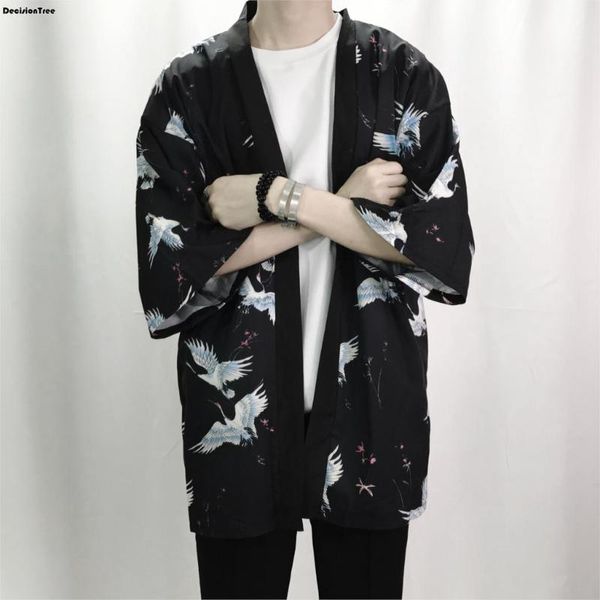 

2020 summer retro printing men kimono cardigan shirt harajuku street thin coat outerwear casual loose short sleeve shirt jacket, Black;brown