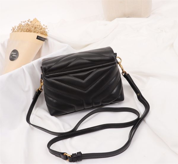 

продаж newhot новый стиль v тип хорошего качество 20см женщины кожа мода случайные сумки бренда старинных серебряные цепи плечо сумка тотали