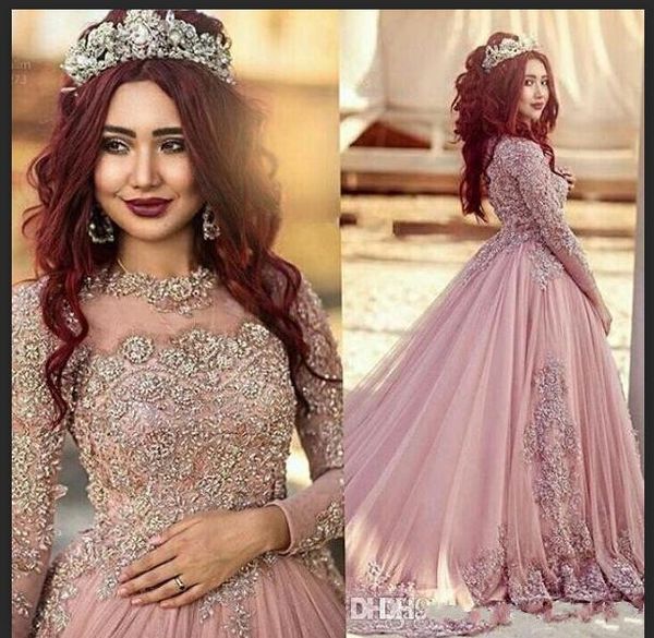 2019 Cheap Dusky Pink Ball Gown Quinceanera Abiti maniche lunghe in pizzo Appliques Perline di cristallo Sweet 16 Puffy Party Pageant Prom Abito da sera