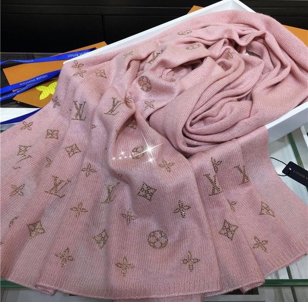 

luxurious fall / winter 2019 [knitting inlay pattern], the raw material is the the most flashy, made on cashmere knitted fabric, Blue;gray