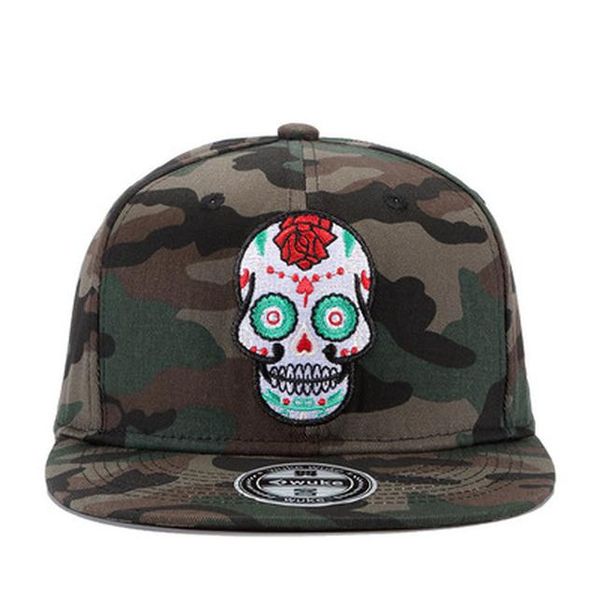 

2020 new hip-hop camouflage hat skull embroidered baseball cap outdoor casual flat-brimmed hat wholesale 2020 new qofyv, Black;white