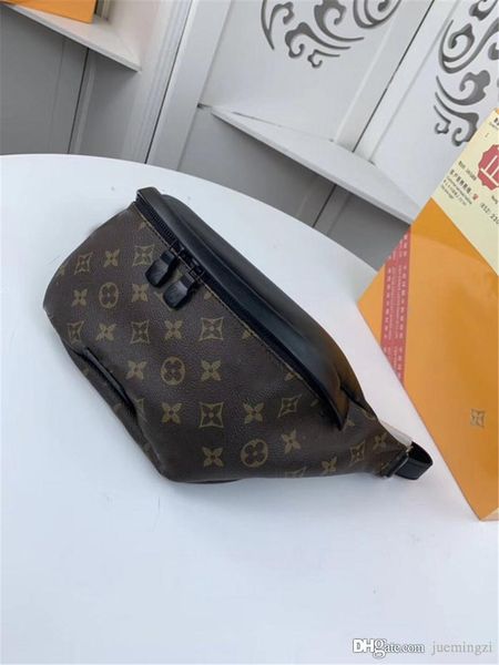 

lovuitto luis vuiton discovery bum tote monogram eclipse m44336 shoulder tote size:37.0 x 30.0 x 6.0cm