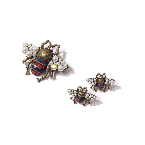 

fashion brass bee brooches designer copper brooch womens luxury wedding brooches girls hip hop jewelry lover gift, Gray