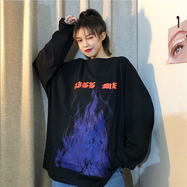 

p shoot south korea ins spring and autumn retro flame printed letter loose-fit long-sleeved t-shirt men and women, White