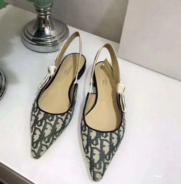 

2019 Женские туфли на каблуках и плоские туфли Повседневная обувь Сандалии Дизайне