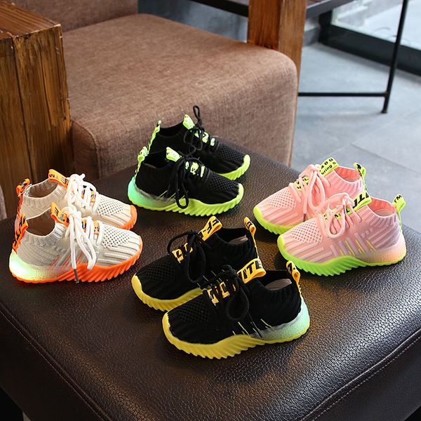 

new fashion children kids baby boys girls mesh led light luminous sport run sneakers shoes 2019, Black;red