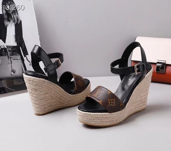 

New women l with box women andal away wedge real leather high heel andal 34 40 tran parent lipper lide andal flip flop 3 color