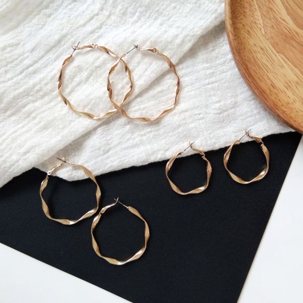 

minimalist wave curved line geometric circel hoop earrings women accessories vintage silver gold round small earrings jewelry, Golden;silver