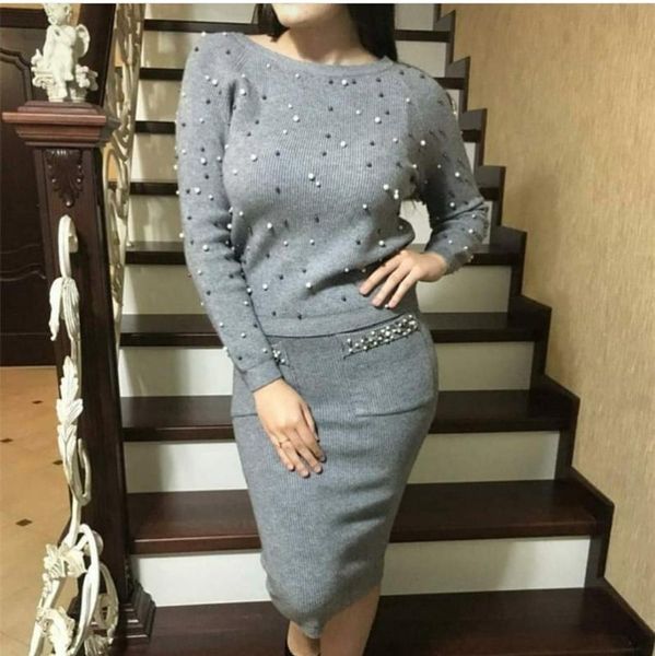 

luosha 2019 осень зима новые женщины из двух частей пот набор жемчуг бисером вязаный пуловер + юбка-карандаш женщины элегантный 2 шт костюмы, White