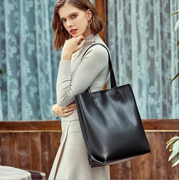 

2020 europe and the united states new hit color mother bag leather bucket bag fashion ladies bag leather wild handbag