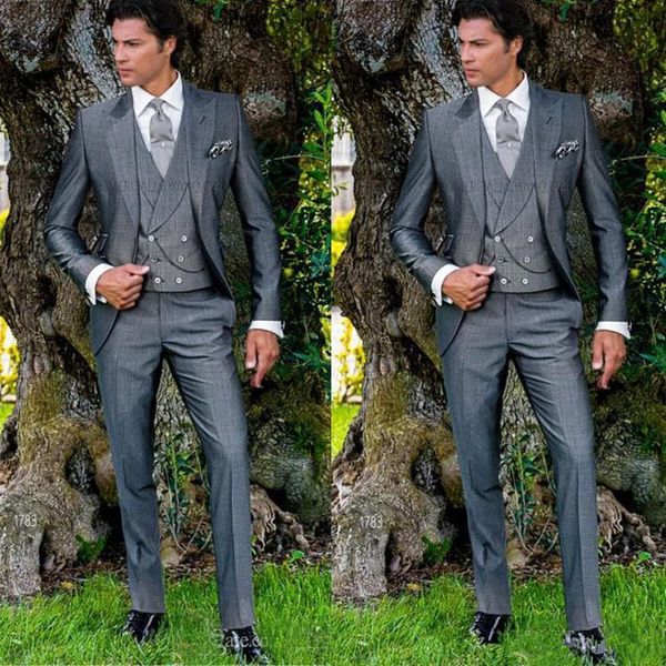

new classic peaked lapel wedding tuxedos slim fit men groomsmen wear blazer suits three pieces prom formal jacket (jacket+vest+pants) 749, Black;gray