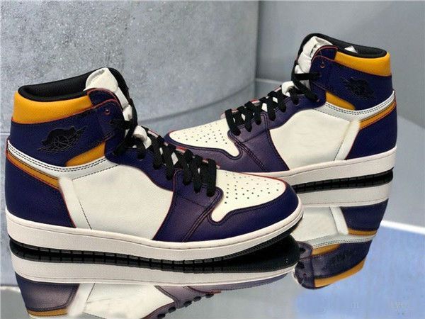 

2020 with box defiant sb x 1 high og light bone 1s men women basketball shoes authentic sports sneakers