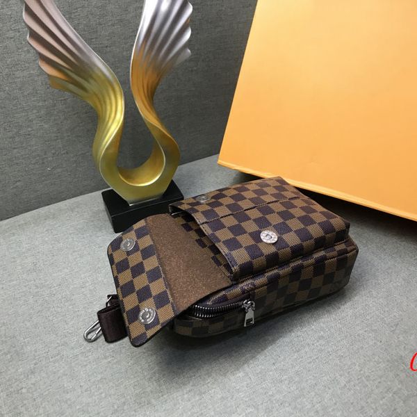

мђжка дизайнеѬка пона ђмка crossbody bag luxury fanny pack окѬй бѬенд ђмки на Ѭемн