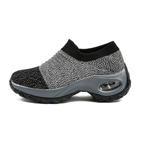 

2020 весна женщины кроссовки обувь плоские скольжения на платформе кроссовки для женщин черный дышащий сетчатый носок обувь, Black