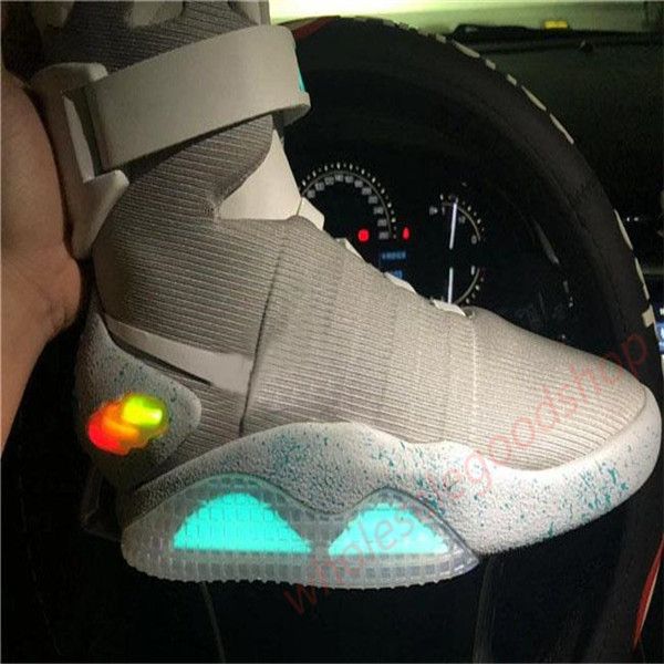 

nike air mag75 2020 Ѭоконй дизайн бѬенда ѬанлиѬђе mag назад в бђдђее бег бакебол о, Black