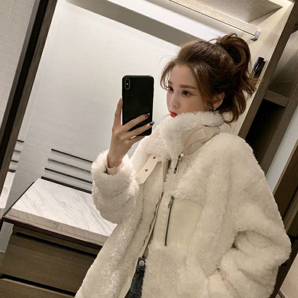 

autumn/winter 2019 new south korean version stand collar lamb sweater fur body coat fashionable all go with famous lady blouse, Black;white