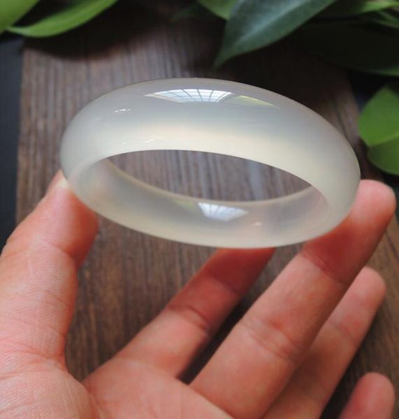 

натуральный бразильский браслет из белого халата с агатом 5а, Black