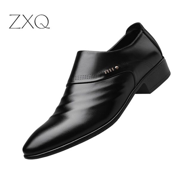 

2019 new business men oxfords shoes set of feet black brown male office wedding pointed men's leather shoes