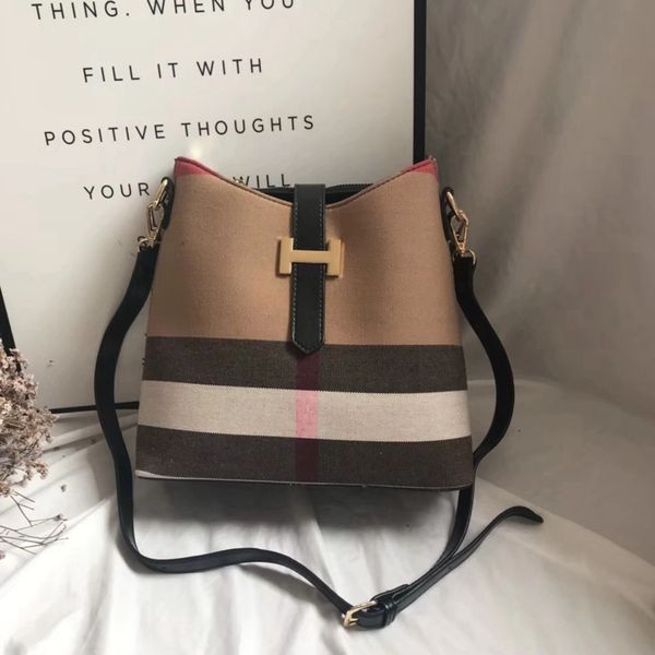 

2020 дизайнер роскошные сумки доступны кошельки моды сумки холст плеча мешки totes емкость женщин крест тела мешок сумки bucket bag