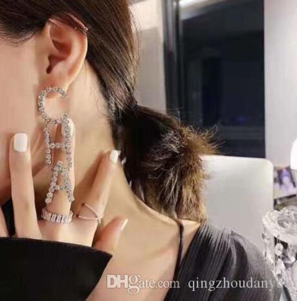 

new street beat tide flash drill earrings fashion personality exaggerated fashion letter earrings female wholesale fast delivery, White