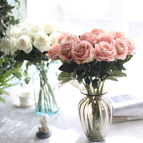 13 colori Materiale tocco reale Fiori artificiali Bouquet di rose Decorazione per feste a casa Fiori di seta rosa finti Decorazioni floreali per matrimoni