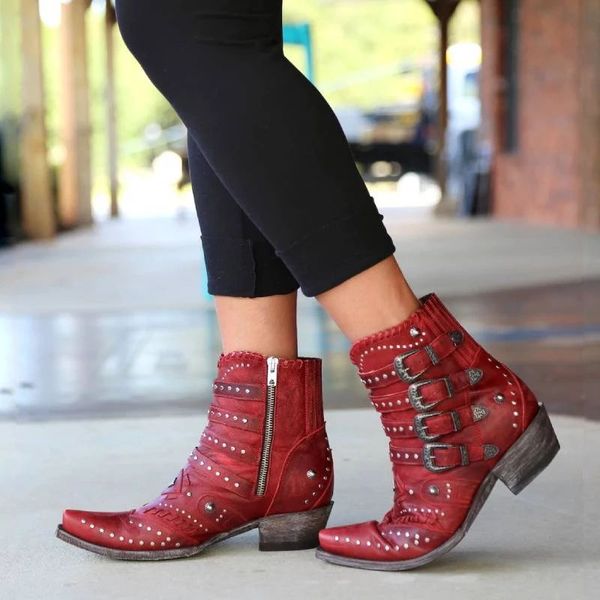 

women ankle boots dropshipping autumn and winter buckle low heel women shoes cool british rivet design soft short boots rtg5, Black