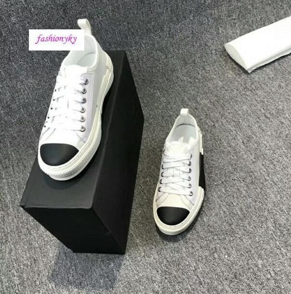 

classics b23 "single m classic as the main vision, in the way of large-area printing on the upper lovers shoes size 41, Black