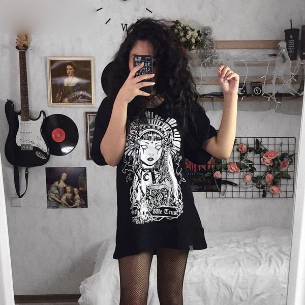 

grunge черной геометрической t shirt печать футболка gothic punk harajuku streetwear лето 2019 сыпучей женская мода эстетической тенниски, White