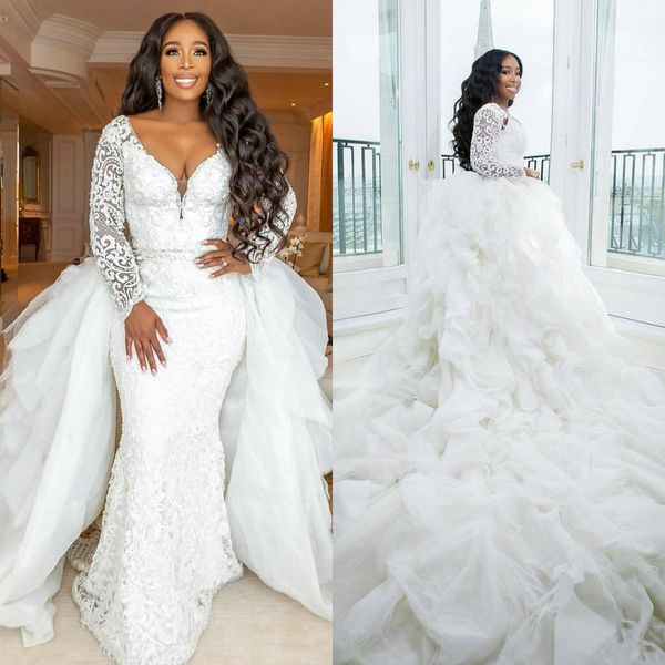 

2019 long sleeves mermaid wedding dresses with detachable train african lace appliqued v neck crystal beaded plus size bridal gowns, White