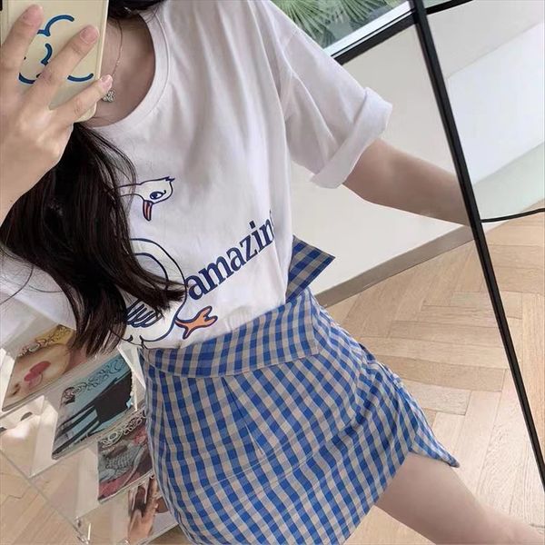 

summer 2020 fresh girl blue lovely \"dull goose t-shirt plaid skirt \" t-shirt + irregular plaid skirt, White