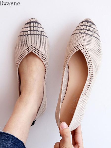 

flying woven flat shoes pointed single shoes female 2019 hollow breathable soft bottom knit woven women's summer, Black