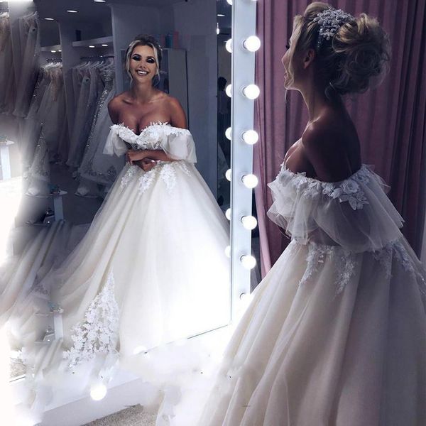 

new arrivals sweetheart wedding dress off the shoulder lace appliques a-line dress sweep train bridal gown vestido de noiva 2020, White