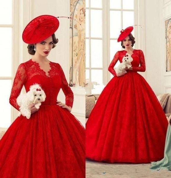 2020 Atemberaubende rote Spitze Saudi-arabische Ballkleid-Hochzeitskleider mit langen Ärmeln, Illusion, V-Ausschnitt, Amazon-Ballkleider, Brautkleid für besondere Anlässe