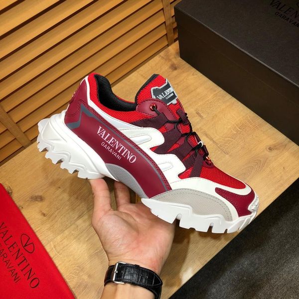 

2019q luxury men's casual shoes, fashion wild sports shoes, original packaging shoe box delivery, yardage: 38-45