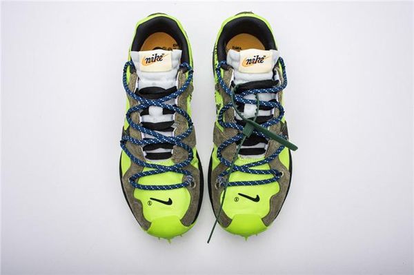 

new reflective soft nail men and women track and field low-running shoes breathable fashion couple shoes 001, Black