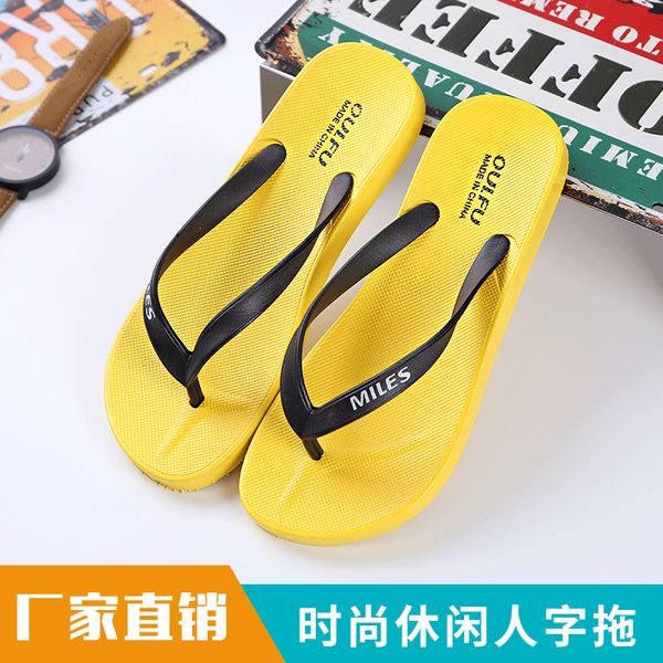 

2019 fashion new slippers men's summer beach shoes fashion wear men's flip-flops casual sandals slipping feet, Black
