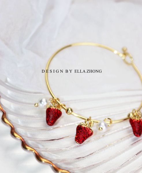 

strawberry bracelet light retro sweet jewelry korean-style small fresh sen department bracelet japanese-style accessories girl heart cute, Black